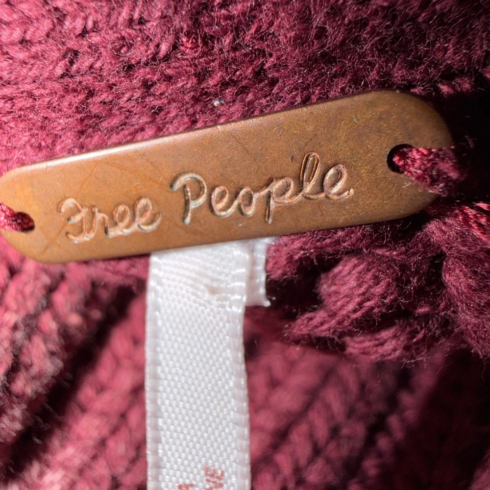 Free People Sweetheart Mock Neck Chunky Knit Acid Wash Sweater Garnet Grotto S - Picture 10 of 16